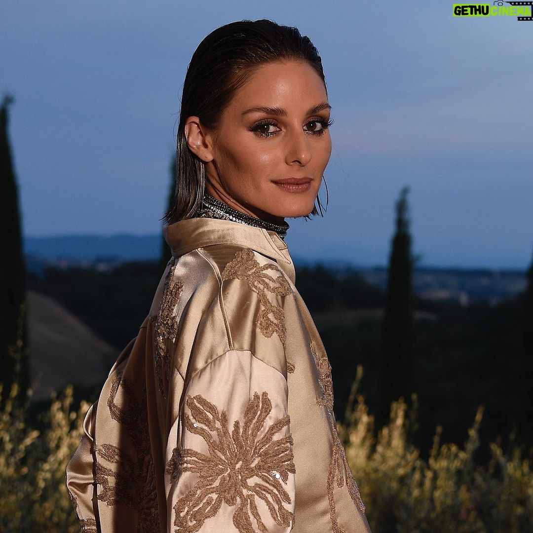 Olivia Palermo Instagram - πβ¨Tanti auguri Signor @BrunelloCucinelli. Celebrating in Solomeo, Umbria, his 70th birthday β¨ππΌββοΈππ ππππ₯³ #Brunello70 @CarolinaCucinelli @BrunelloCucinelli_brand Solomeo Brunello Cucinelli