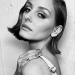 Olivia Palermo Instagram - Bringing the glamour💕✨💫thank you boys 🥰✨💃🏻@michaelsilvahair @walterobal @simkhai