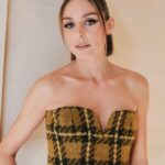 Olivia Palermo Instagram - 🧶 @zimmermann | SS24 | #PFW 👗👛: @zimmermann 👢: @gianvitorossi 💇🏼‍♀️: @stefanbertin 💄: @sam_tsan for @charlottetilbury 📷: (1,2) @essbeephoto (3,4) @jeffthibodeauco (5,6) @bfa Paris, France