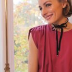 Olivia Palermo Instagram - Last month in Madrid with my incredible glam team for #ScalpersxOliviaPalermo press day ✨🎥🎤 Love you @ivangomez! 😘 💄📷: @ivangomez assisted by @sanndramarcos 💇‍♀️: @albaglance 👗: @scalperscompany @stuartweitzman Mandarin Oriental Ritz, Madrid