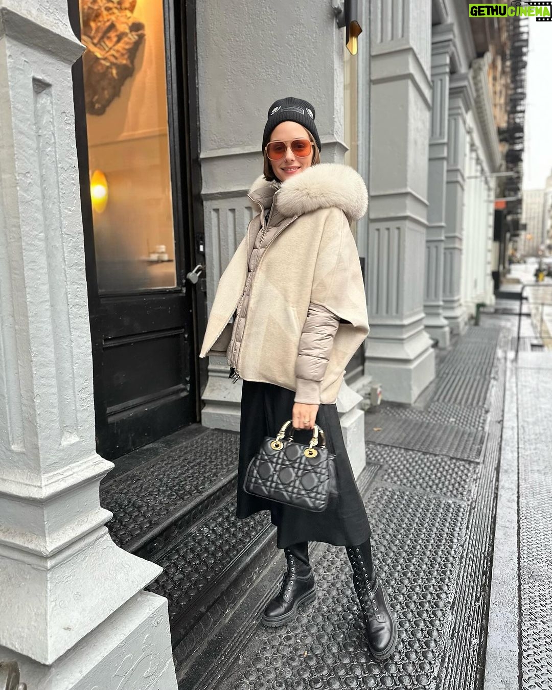 Olivia Palermo Instagram - Swingin’ in the rain ☔️ Paros Tribeca