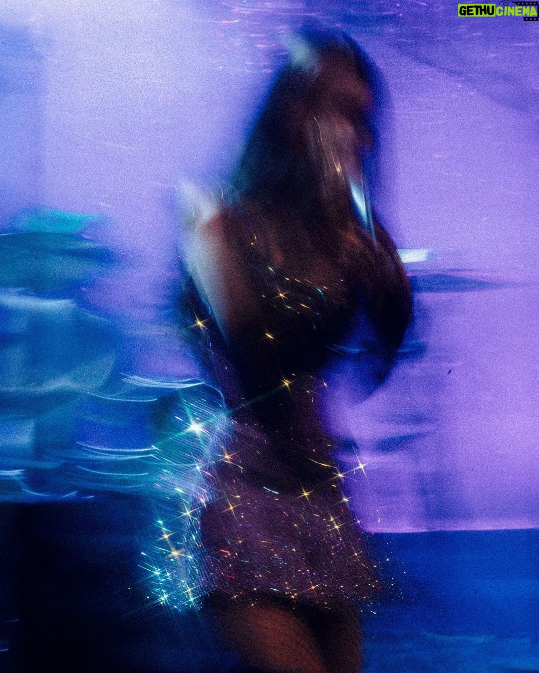 Olivia Rodrigo Instagram - so happy and so healthy. thank u radio city for 2 magical nights what a dream come true. π₯²ππ₯Ίππ¦π