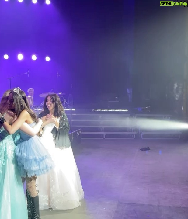 Olivia Rodrigo Instagram - gracie’s last night of SOUR TOUR and the first night of SOUR PROM yesterday in detroit🥺🥺🥺. gracie I love u so much words cannot describe. alsooo I had so much fun dressing up and crowning prom queens… I kinda wanna do it again? nyc would u go to prom with me???? 👑💓🍒❤️👗🫀🦋💘