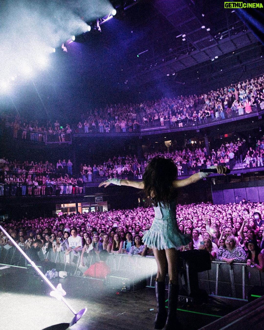 Olivia Rodrigo Instagram - cincinnati !!!! cant even begin to explain how special last night’s show was. thank you from the bottom of my heart 💓💓💓