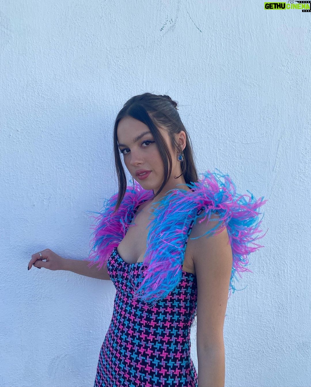 Olivia Rodrigo Instagram - thank u @latelateshow and @j_corden for having me todayyyy. was so cool to be on with @renatereinsve too! her movie worst person in the world is the most magnificent thing Iโve seen in a while๐๐๐