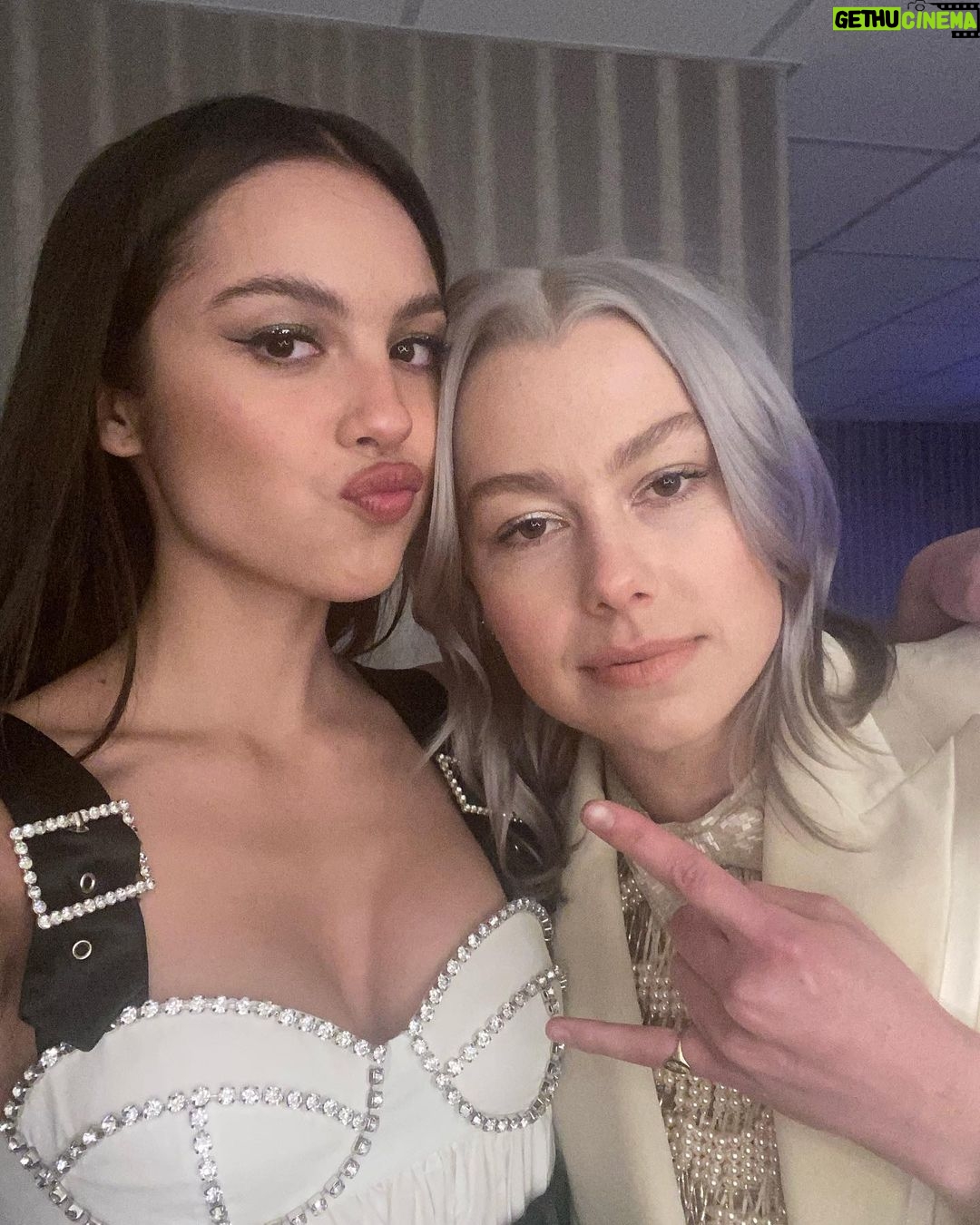 Olivia Rodrigo Instagram - women r amazing. thank u @billboard for naming me ur woman of the year. 💞💞💞💞