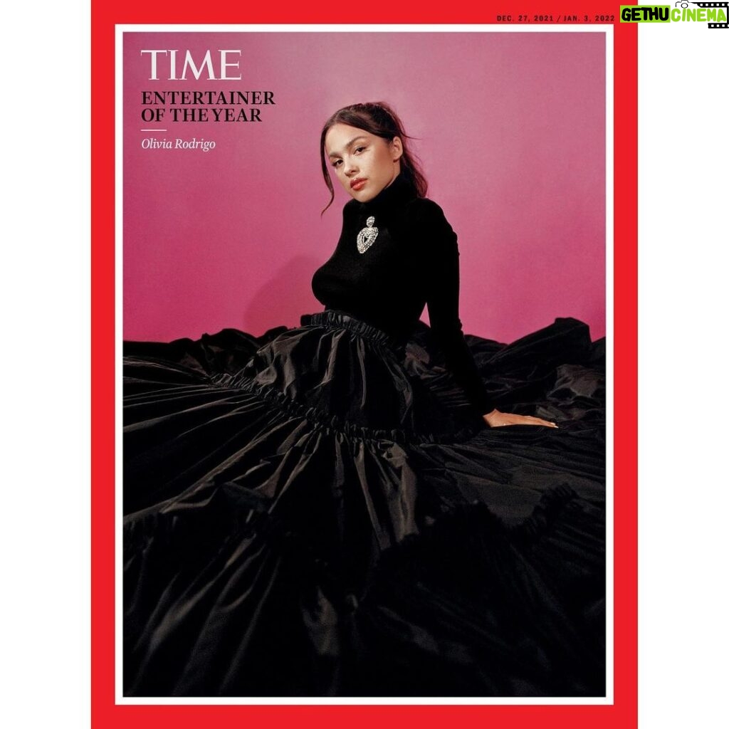 Olivia Rodrigo Instagram - I've gotten to do some crazy things this year but this one feels particularly surreal. thank u @time !!! entertainer of the year !!!!!! Credits: Photograph @kelianne  Set Design @maryflorencebrown Styling @chloeandchenelle Hair @claytonhawkins Make-up @mollygreenwald Nails Brittney Boyce (@nails_of_la) Writer credit Lucy Feldman @lucyfeld
