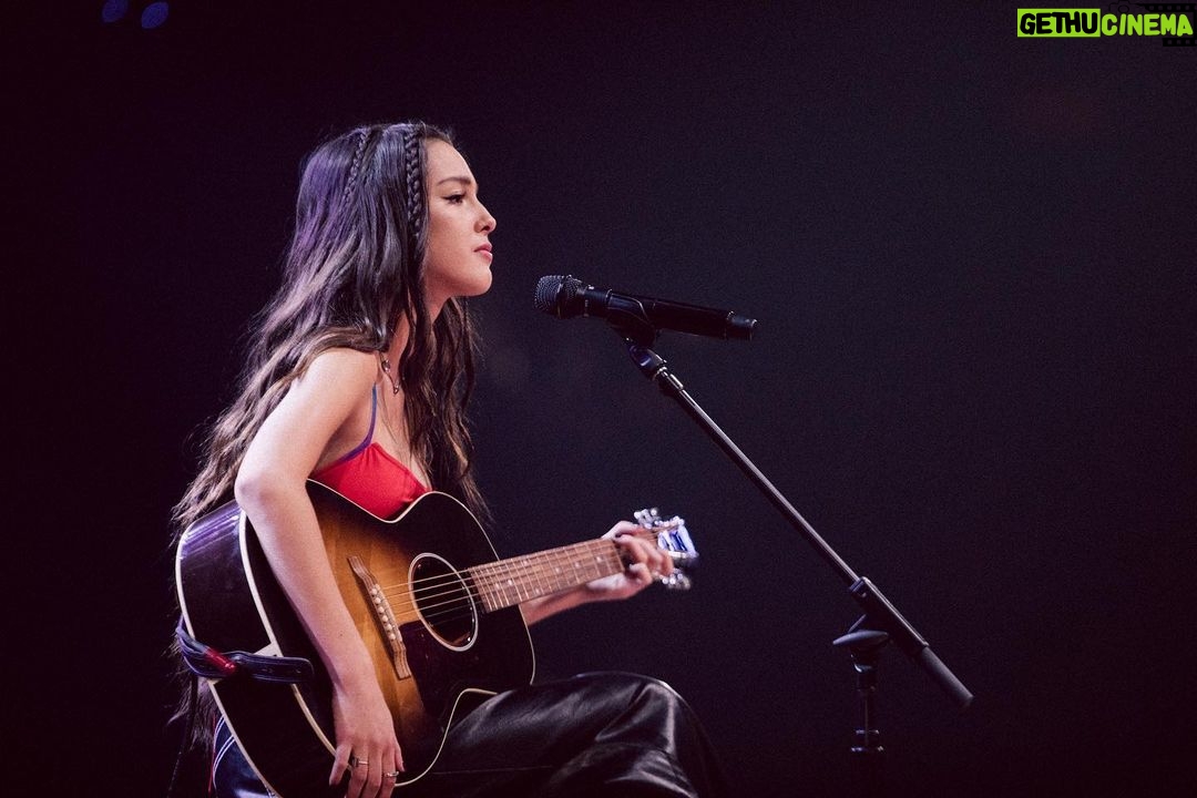 Olivia Rodrigo Instagram - my austin city limits performance airs tonight on @pbs !!! what an honorπππ