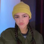 Olivia Rodrigo Instagram - 🤘🏼