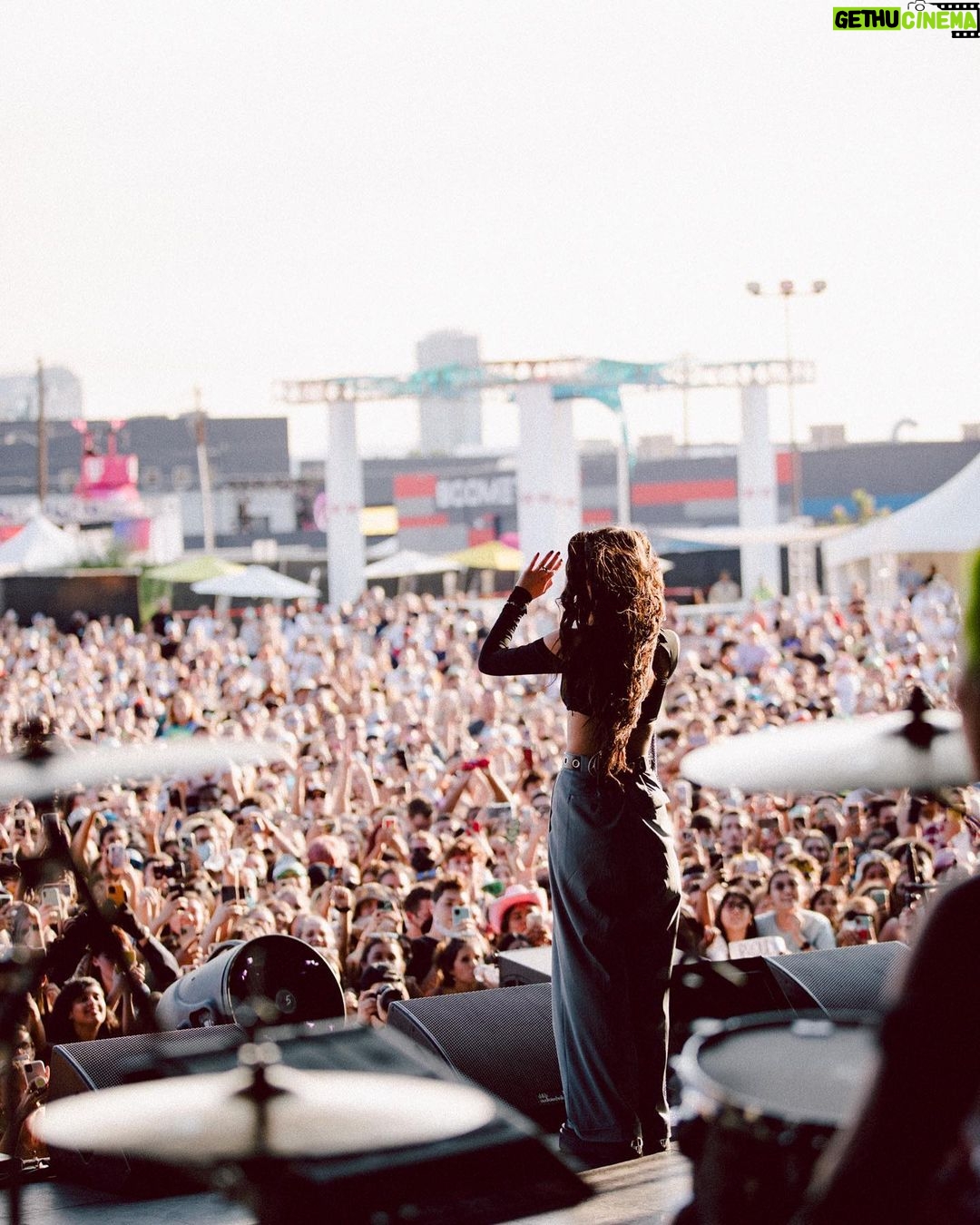 Olivia Rodrigo Instagram - @iheartradio festival yesterday was sooooo magical. thanks for rocking with me. endlessly grateful.💘💘💘