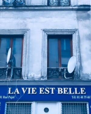Olivia Ruiz Instagram - #blueisthenewblack 
#juillet2023 
🥰💝💖
Je vous embrasse!
Olivia