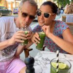 Olivia Ruiz Instagram - Il s’en est passé ces dernières semaines. De Londres à Paris, des cabines d’enregistrement aux activités de maman, en passant par les studios photos ou le plateau de Taratata… Et enfin, ces prochains jours, le droit de vous en divulguer un peu plus!😉🥳 Je vous embrasse Olivia