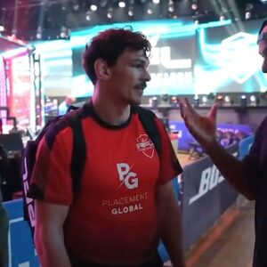 Olivier Aubin-Mercier Instagram - Never change @oliaubin. 𝗡𝗲𝘃𝗲𝗿 𝗰𝗵𝗮𝗻𝗴𝗲 😅

#PFLRegularSeason