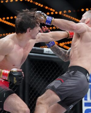 Olivier Aubin-Mercier Instagram - The best of the 𝐂𝐀𝐍𝐀𝐃𝐈𝐀𝐍 𝐆𝐀𝐍𝐆𝐒𝐓𝐄𝐑 @oliaubin 🇨🇦

#PFLRegularSeason
