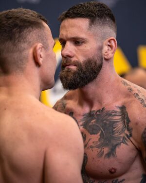 Ondřej Novotný Instagram - Tak se na to pojdme podivat…
1. spokojeni promoteri
2. rivalove v poslednim tangu
3. Nejdrazsi zapas ever o 430.000eur
4. Kdo bude 👑
5. Docka se tata Michailidis uspechu sveho syna?
6. Ktera se pokusi sesadit 👑
7. Nervozita a agrese
8. Nejsledovanejsi nastupovka ever 8mil +
9. Porazi David Goliase
10. Uhrane Surdu 🇮🇹 sampiona