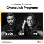 Onur Özaydın Instagram - Sahnede oynadıkları birbirinden başarılı roller ile isimlerinden söz ettiren Onur Özaydın ve Sezin Bozacı ile uzun dönemli Oyunculuk Programımız başlıyoor! 🎉 ☘️ Onur Özaydın, Kadir Has Üniversitesi’nin Film ve Drama Yüksek Lisans Programı’nı “Oyunculuk” üzerine tamamladı. Aynı yıl “Hayvanat Bahçesi Masalı” ile 14. Afife Tiyatro Ödülleri’nde “Yılın En Başarılı Genç Kuşak Sanatçısı” ödülünü aldı. Sonrasında “Anlaşılmaz Konuşmalar”, “Tek Kişilik Şehir”, “Soğuyunca Acımaya Başlar”, “Yanlış Anlama” ve “Kral Lear” oyunlarında oynadı. Aynı zamanda “Öyle Bir Geçer Zaman Ki”, “Uçurum”, “Kalbim Ege’de Kaldı”, ve “Savaşçı” gibi birçok dizide de rol aldı. Şimdilerde ise “Sıfır Telaş”, “Üçü Bir Arada”, “Acındırma Propaganda Birimi” adlı oyunlarının yanı sıra, “Yargı” adlı dizide rol almaktadır. ☘️ Kadir Has Üniversitesi Film ve Drama Oyunculuk Bölümü’nde yüksek lisansını tamamlayan Sezin Bozacı, o tarihten itibaren çok sayıda tiyatro oyunu, dizi ve filmde rol almıştır. “Metot”, "Kuşlar", “Sezonun Kabusu”, “Akşam Yemeği”, "Semaver ve Kumpanya", "Titus Andronicus", "Hizmetçiler" oynadığı oyunlardan bazılarıdır. Oynadığı diziler arasında “Kırmızı Oda” , “Bartu Ben”, "Leyla ile Mecnun", "Şeref Meselesi", "Yeşil Vadinin Kızı" gibi diziler yer almaktadır. Şimdilerde ise “Cimri” ve “Mağrur Fil Ölüleri” oyunlarının yanısıra “Yalı Çapkını” dizisinde rol almaktadır. Oyunculuk Programı konu başlıkları ⬇️ • Dramaturji ve Sahneleme • Anlatıcı ve Rol Kişisi • Oyun alanı ve Dış Dünya Farkındalığı • Ses ve Beden Kullanımı • Metin Analizi • Doğaçlama 📌 Tarih: Ekim-Haziran 📌 Süre: Haftada 2 gün, 8 ay, 192 saat 📌 Gün: Salı ve Perşembe 📌 Saat: 19:00-22:00 📌 Kontenjan sınırlıdır. 📌 Dersler sırasında konuk eğitmenler ile söyleşiler düzenlenecektir. 📌 Oyunculuk programını başarıyla tamamlayan öğrencilerimiz diledikleri takdirde; kariyer yönetimi ve menajerlik hizmeti @desvumanagement tarafından sağlanacaktır. 📌 Konservatuvar öğrencilerine ve daha önce Dès Vu atölyelerine katılmış olanlara (family discount) indirim yapılacaktır. *** Detaylı Bilgi ve Erken Dönem Kayıt İçin 🌿 📱+90 543 873 37 88 📩 info@studiodesvu.com 📍Kuruçeşme, İstanbul #Dèsvu #OnurÖzaydın #SezinBozacı