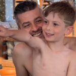 Onur Özaydın Instagram - Anaokulu yorgunluğunu beraber attık.