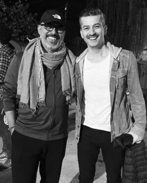 Onur Özaydın Instagram - “Atatürk” filmimiz vizyonda. İçinde olmaktan büyük gurur duyuyorum. Emek veren herkese minnetle. @ataturkthemovie 

Aras, iyi ki senin arkadaşınım. Arkadaşın olmak ayrı, rol arkadaşın olmak ayrı güzel. 🙏 @iynemliarasbulut 

Ve Mehmet Abi. Çok teşekkür ederim sana. Sayende Atatürk ile tanıştım. #mehmetadaöztekin #atatürk #atatürkfilmi