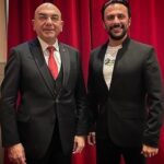 Onur Dilber Instagram - Viyana’da; Anadolu türküleri, Nazım Hikmet, Ahmed Arif, Cemal Süreya… şiirleriyle geçirdiğimiz güzel bir akşamdan… Bu etkinliğe öncülük eden değerli piyanist arkadaşım @nazlihacialiogluu ‘na , soprano @ayseyakutsomer ‘e , ilgi alaka ve desteği için Sayın Büyükelçimiz Ozan Ceyhun’a ve bizi yalnız bırakmayan dinleyicilerimize sonsuz teşekkürler. 📸 @ugurk.photography Wien,Austria