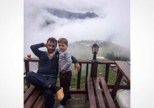 Onur Dilber Instagram - Önemli bişey konuşuyoruz... with #nodikolortqifanidze #pokutyaylası #tb