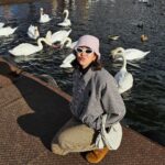 Oranicha Krinchai Instagram – 🚻🦢🎀 Kawaguchiko, Fuji, Japan