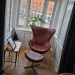 Oranicha Krinchai Instagram - The Egg and The Swan 🥚🦢🥹 #ArneJacobsen Hotel Alexandra