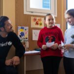 Orlando Bloom Instagram - How does a parent find the words to comfort a child during a war? What can you say to make them feel safe, as hostilities continue unabated? What do you do to protect them? Last year, I visited Moldova and met with children and families who fled the brutal war in Ukraine. I spoke with mothers - and the fear and uncertainty they were feeling were so palpable. I spoke with children, many of who didn’t understand what a war is, and why they had to leave everything behind - their homes, their schools, their friends and even their loved ones. As families crossed the border, they were desperately looking for some respite, and a safe place for their children. @unicef teams were ready to provide them with lifesaving assistance, including psychosocial support. The war in Ukraine has robbed children of many things - birthdays, education, time spent with family and friends - but we cannot let it steal their futures. That’s why @unicef will continue to stay and deliver for the children of Ukraine, and to call for an end to the war. Because more than anything, the children of Ukraine need peace - now. © UNICEF/Tremeau