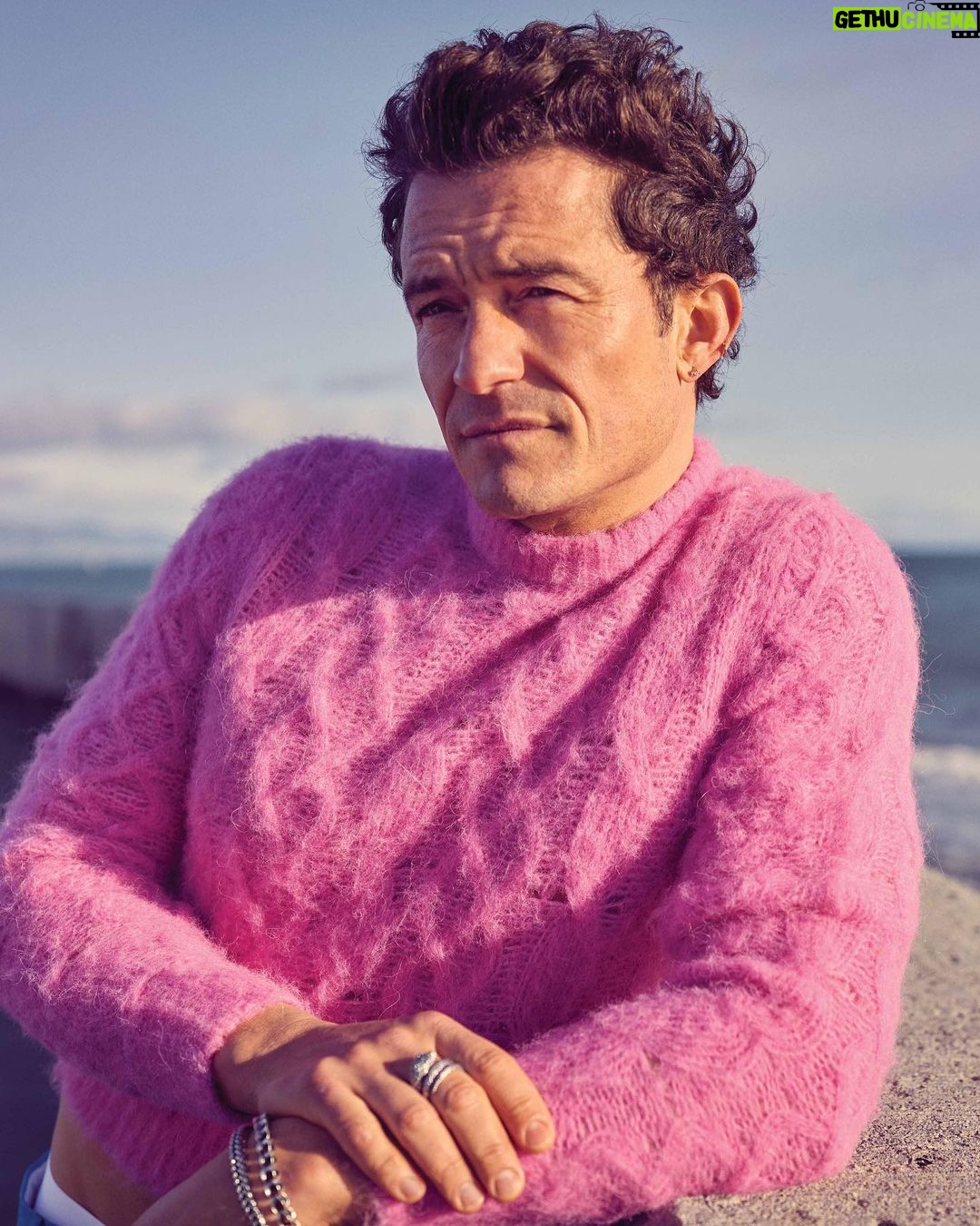 Orlando Bloom Instagram - sewage pipe chic ⁉️thanks to @flauntmagazine and the wonderful team who found this disused sewage pipe to match the @missoni sweats I’m only half wearing. @FlauntMagazine Photographed by @kurtiswarienko Styled by @mrmontyjackson featuring @missoni Groomer: @guidrozlori Producer: @itsgarettquigley Location: Casa del Mar Inn Flaunt Film: @yongwkim #FlauntMagazine #TheCocoonIssue @independentpublicrelations Casa Del Mar