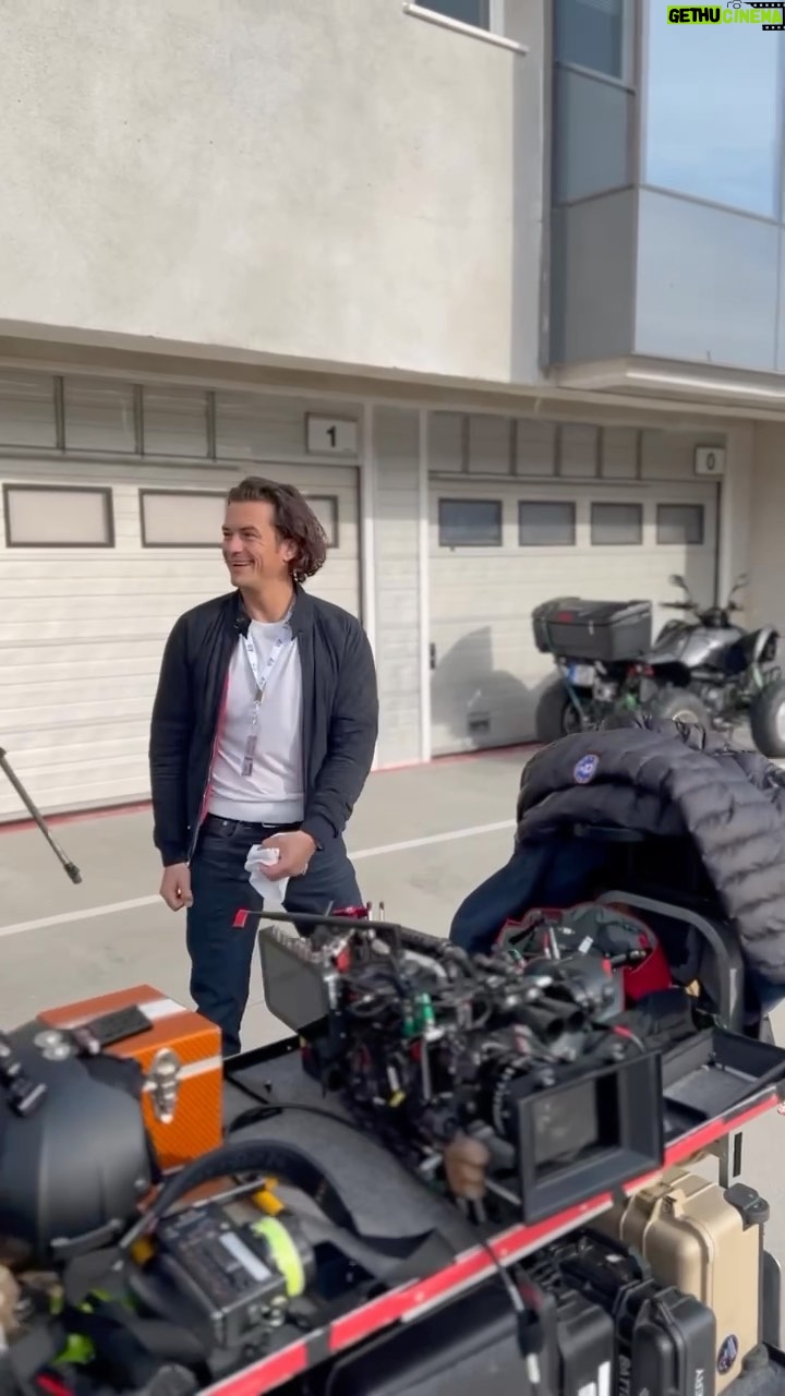 Orlando Bloom Instagram - Heading into the week like... 🚀 #BTS #GranTurismo