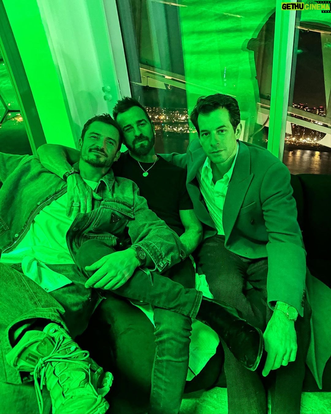 Orlando Bloom Instagram - @audemarspiguet @travisscott 🌵🔥 & a bunch of fun.