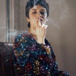 Ornella D'Elía Instagram - ¿esta confirmado que en la quinta soy una bola de boliche? 🪩🕺