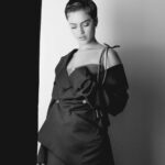 Ornella D'Elía Instagram - trajeadisima y tranquilisima. @mauromaxdebrito @veroluna.makeup @lalipagani @brunotosoni