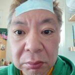 Osamu Suzuki Instagram – 長崎から帰ってきて
ホントは、ゆっくり仕事をしなきゃいけないのに、木曜日から、フルスロットルで、喋りまくりで会議仕事を連発していたら、木曜日夜から
歯の痛みが強くなり
昨日も会議やラジオをやってたら、どんどん痛くなり
おかしいな！と思ったら発熱してました
なんで、今日は、
昼から仕事だったのですが、予定を変えて
薬飲んで寝まくったら
痛みが落ち着きました。
ほっぺは腫れてますが。
やっぱり、体に負担かけたら
休まなきゃ駄目なんだな
体よ、ごめん