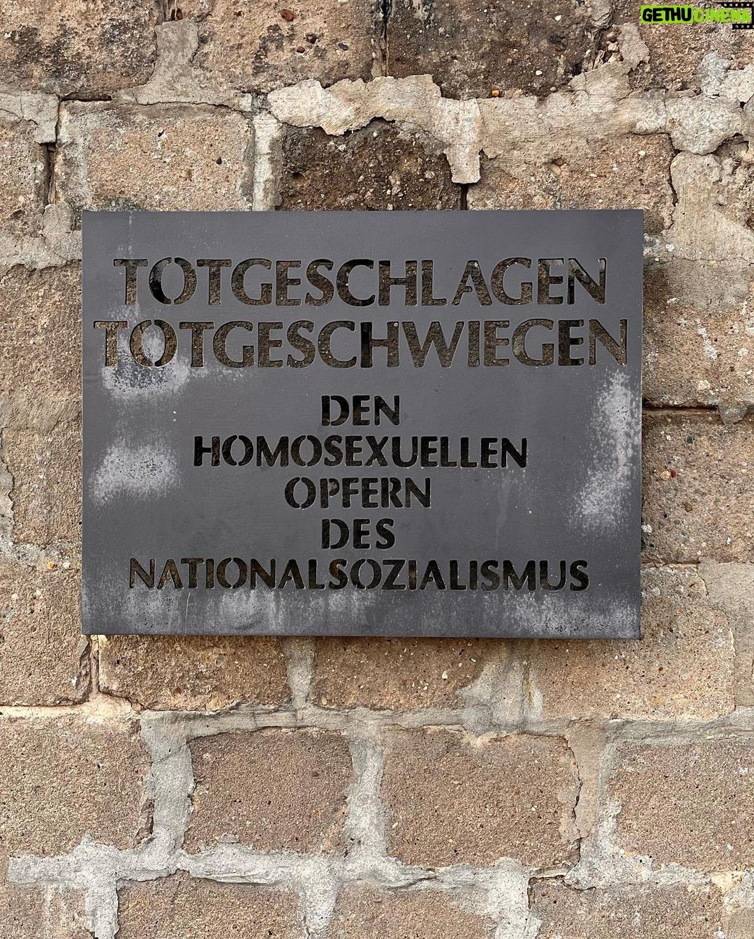 Our Lady J Instagram - berlin. frohes neues jahr.