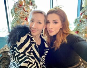 Our Lady J Instagram - #fbf one year ago, hugging and kissing friends in public 😭 miss you @theonlydetox