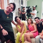 Oya Başar Instagram - son set günleri... @yazsarkisidizi