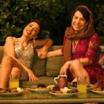 Oya Başar Instagram - @yazsarkisidizi ,Dünürlerin mutlu günü...@yesimcerenbozogluu