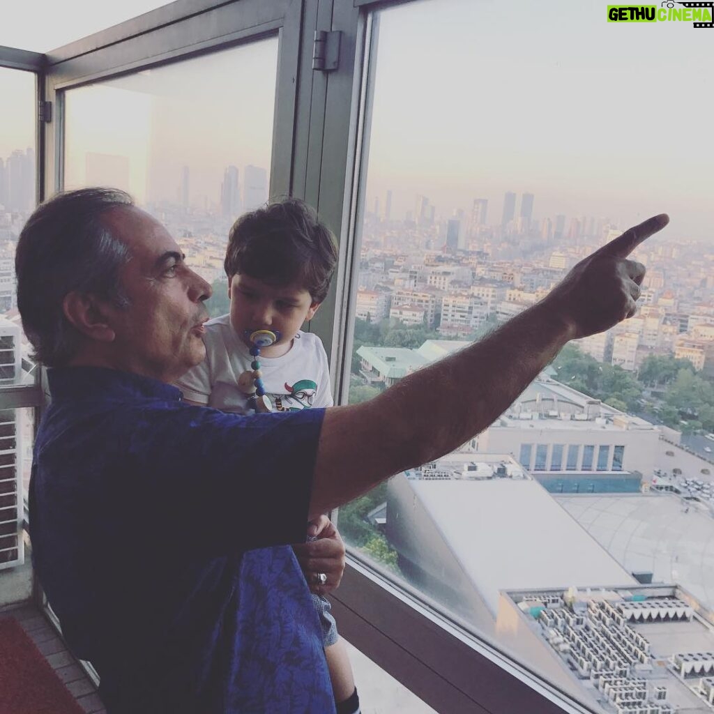 Ozan Dağgez Instagram - #babalargünü #kutluolsun #aslanbabam #happyfathersday Harbiye Orduevi Roof Bar