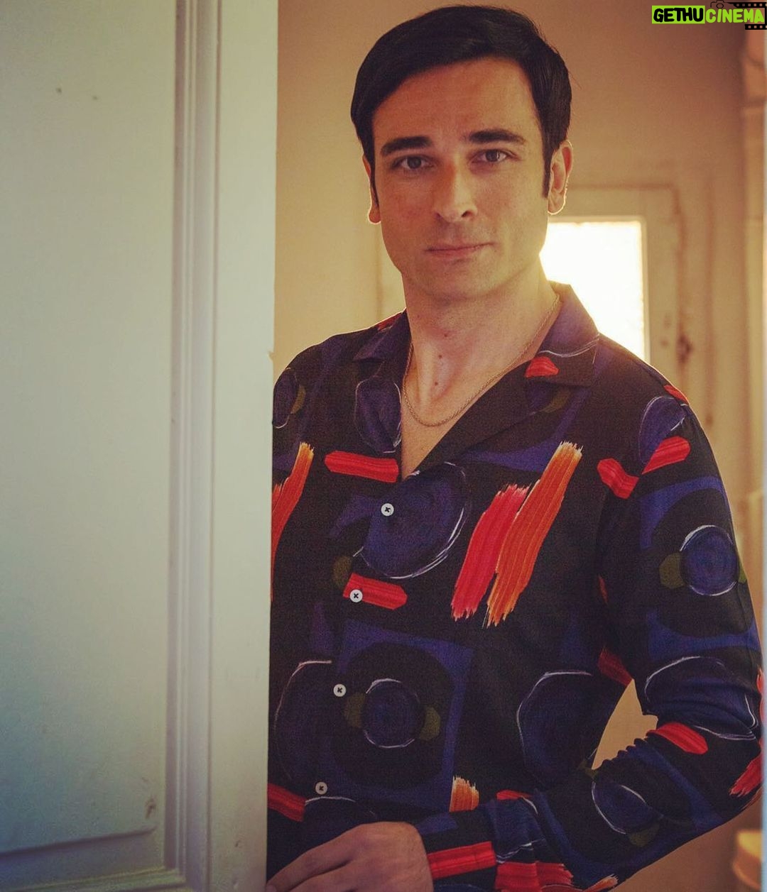 Ozan Dağgez Instagram - Ya evde yoksan 😏 @seversindizi @kanald