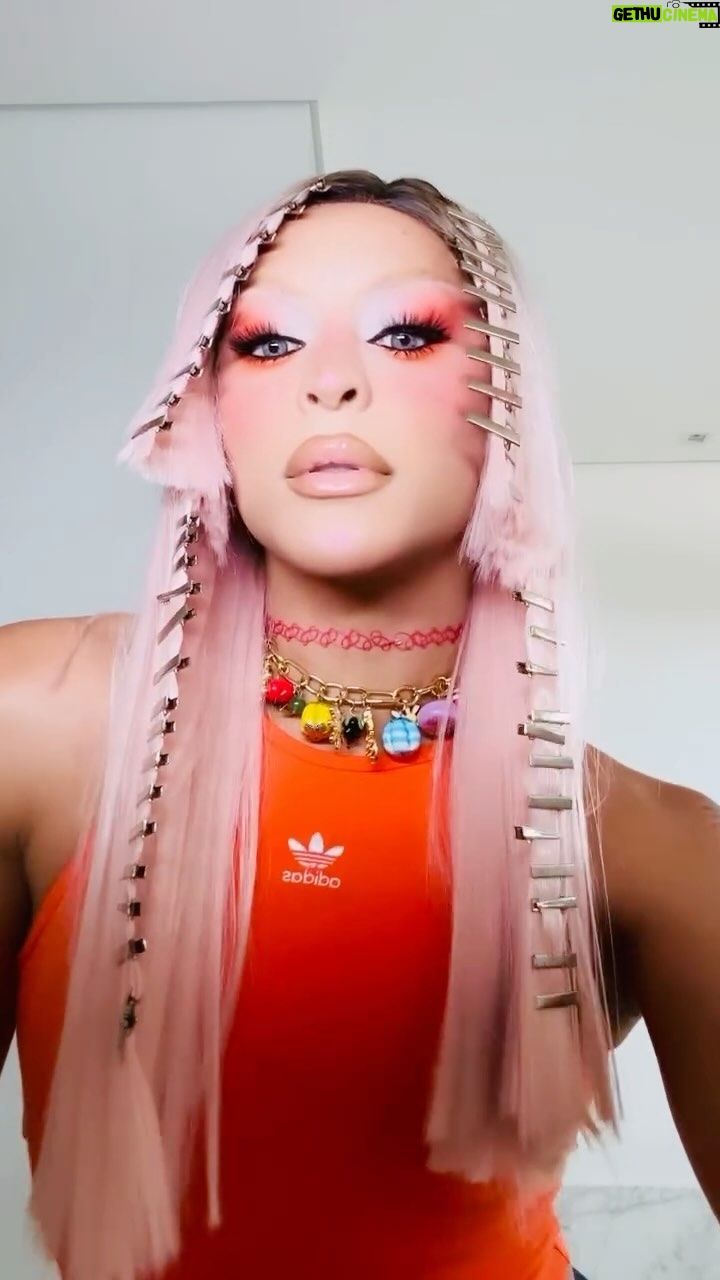 Pabllo Vittar Instagram - ๐๐งก๐น๐๐บBANDIDONA๐๐ฆ๐ท๐ญ