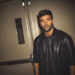 Pablo Alborán Instagram - La musica como refugio. Nos vemos en IRVING, DALLAS!!