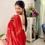 Pallavi Mukherjee Instagram - Happy Ganesh Chaturthi ♥️♥️ Few glimpses 👉 📷 @sanjudharmyfitness #ganeshchaturthi #maharasthra #festivetime #ganeshutsav #traditional #indianwear #lookoftheday #redsaree #moments #festivewear #postoftheday Mumbai, Maharashtra