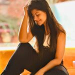 Pallavi Mukherjee Instagram - My sun kissed morning be like🌞 📷 @letsbeconfused #nomakeup #nofilter #morningvibes #messyhair #morningmood #sunshinegirl #beconfidentinyourskin #loveyourself