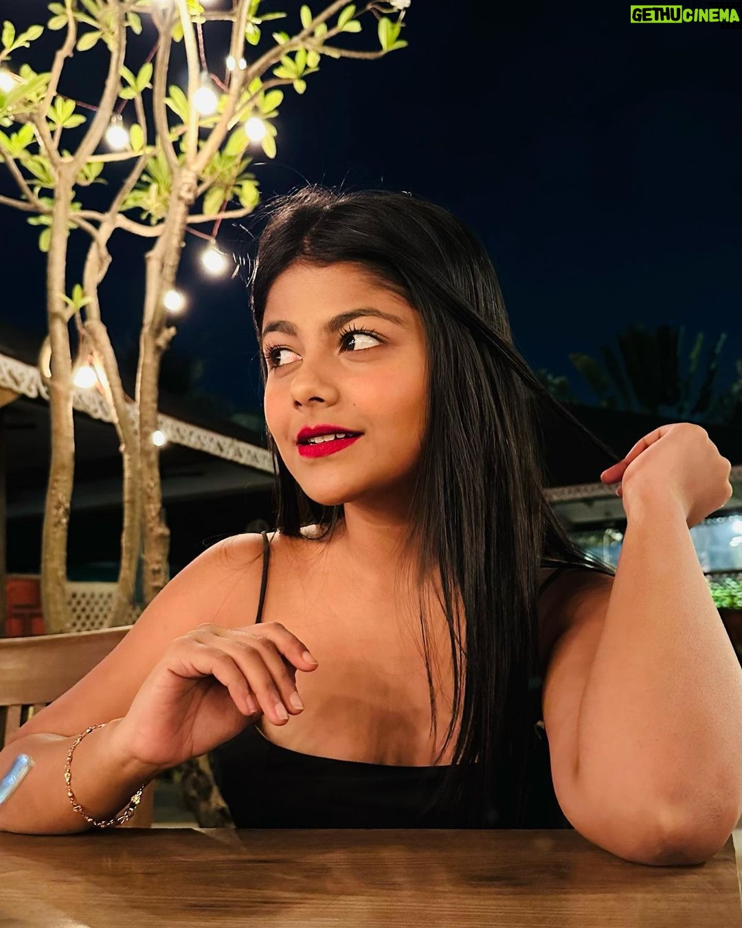 Pallavi Mukherjee Instagram - “Stolen moments.” 😍 from @sayagrandresortthane #photodump This spacious resort will leave you mesmerized by its beauty, untapped luxury & magical ambiance dining experience & more perfect for leisure, fairy tale destination weddings, events and more. #travel #maharashtra #weekendgateaway #weekendvibes #memories #resortinmumbai #photosoftheday Saya Grand Club & Spa Resort