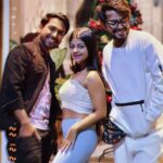 Pallavi Mukherjee Instagram - Christmas vibes 🎄 #christmas #christmaseve #ootd #instamood #familytime #christmastime #photooftoday #dayout #momsbirthday Kolkata - The City of Joy
