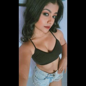 Pallavi Mukherjee Instagram - 🖤 

#randomclick #octobervibes #love #passion #instamood #smokyeyes #postoftheday #mumbai #selfcapture