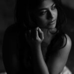 Pallavi Mukherjee Instagram - 🦂🖤 📷 @rafique_sayed Styled by @komal_hairandmakeup #potraitphotography #photoshoot #blackandwhite #potraitmood #instamood #fashionshoot Mumbai, Maharashtra
