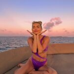 Pamela Reif Instagram - kiss kiss by the happiest mickey mouse 🌠 Maldives