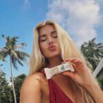 Pamela Reif Instagram - BLACK FRIDAY 🎈STARTING NOW! 🕺🏼 shop all my 20 food items with -20% discount on www.naturally-pam.com 🤤 grab what you crave and enjoy healthified snacks for a delicious December 🐹… or use them as yummy Christmas presents 🎁 PS: this is even BETTER than a Hamster Day, since the discount also works on single products, not only on trays 🫣♥️ a nice chance to test something you don’t know yet, without getting many at once 🥸 What’s your favorite product? Cake Bar, Pamtella, Oat Bars, Nut Clusters, Granola,…? Comment below 🫶🏼🫶🏼🫶🏼 #blackfriday #naturallypam #sale #organic #snacks #pamelareif #discount Black Friday