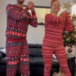 Pamela Reif Instagram - 🕺🏼XMAS DANCE COMPILATION 2023 - Part 1 ♥️🌍 70 seconds of happiness & silly moves 🥹 Italy, Czech Republic, Poland, Greece, China, Philippines… Thank you for making each December unforgettable & sharing your positivity all around the world!! YOU ARE THE BEST! 🕺🏼🕺🏼 Part 2 is coming soon - I love you!! ♥️♥️♥️ #christmas #2023 #dance #pamelareif #happy #workout